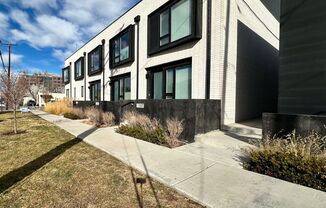 3400 Lawrence Street