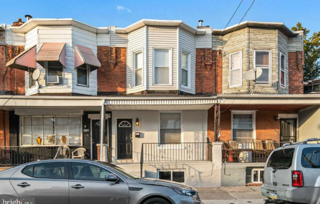 2100 MIFFLIN ST