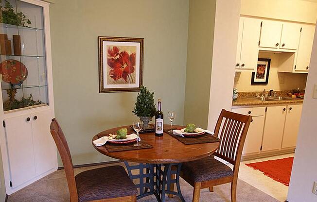 Dining Area at Norhardt Apartments in Brookfield, WI