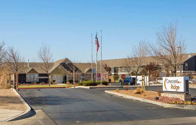 Welcome to Crescent Ridge Apartments