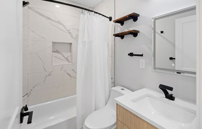 3 beds, 3 baths, 1,250 sqft, $1,795, Unit 3928-02