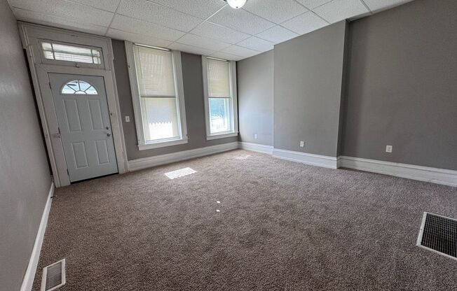 GREAT HOUSE ON PORTLAND AVE 2-BED 1-BATH