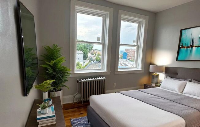 912 90th Street Apartments