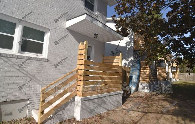 1602 JOHNS RD