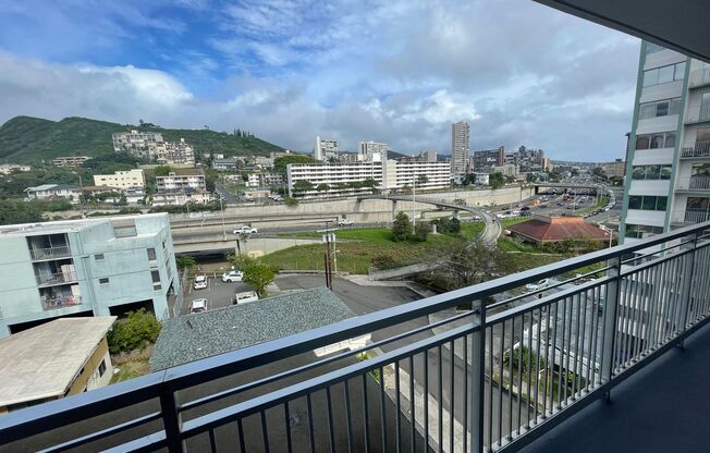 Studio, 1 bath, 210 sqft, $987, Unit 810