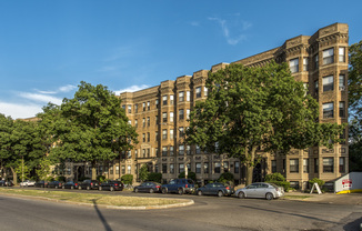 Commonwealth Apartments