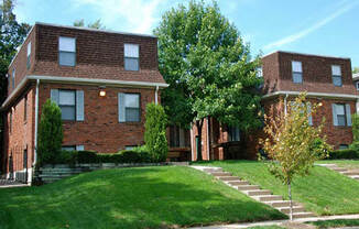 Welcome to 4010-12 Oak Street
