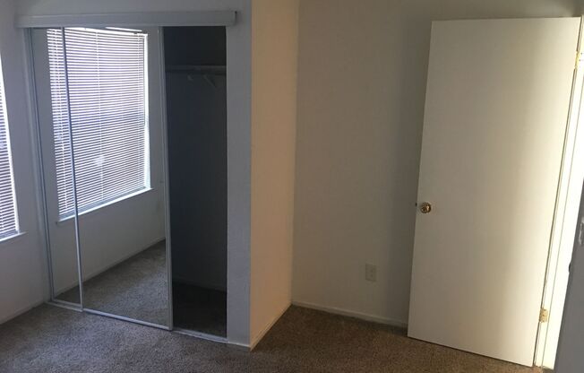 2 beds, 1 bath, 825 sqft, $1,695, Unit 0268