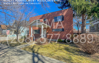 1012 N 10th Street
