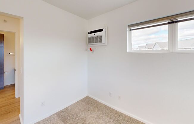 1 bed, 1 bath, 653 sqft, $1,209, Unit 1244-17