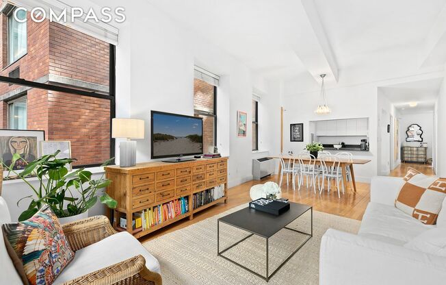 2 beds, 2 baths, 1,116 sqft, $7,400, Unit 722