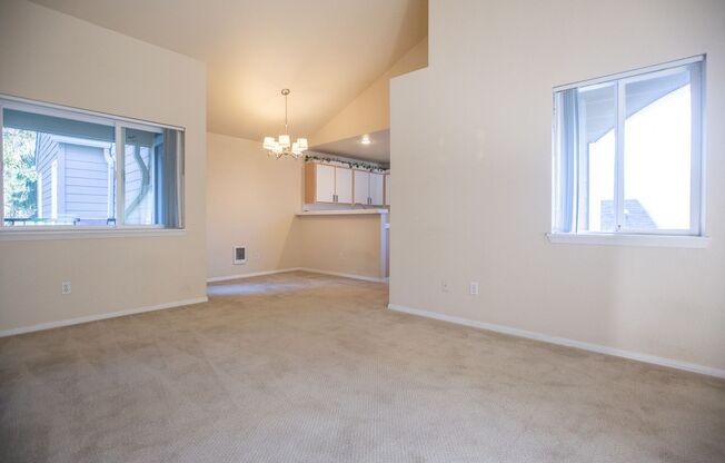 3 beds, 2 baths, $2,995, Unit UNIT 507