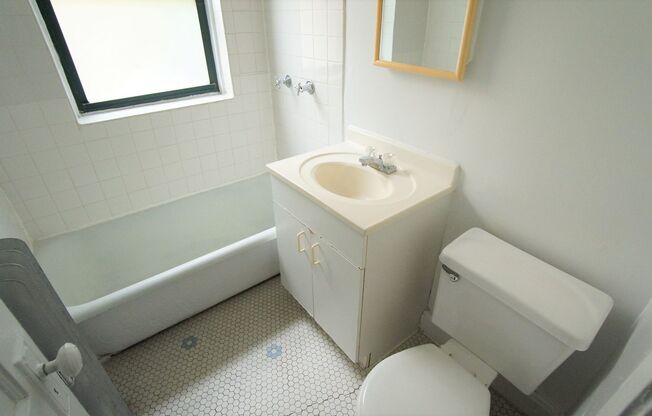 Studio, 1 bath, 491 sqft, $1,595, Unit 2336-1A