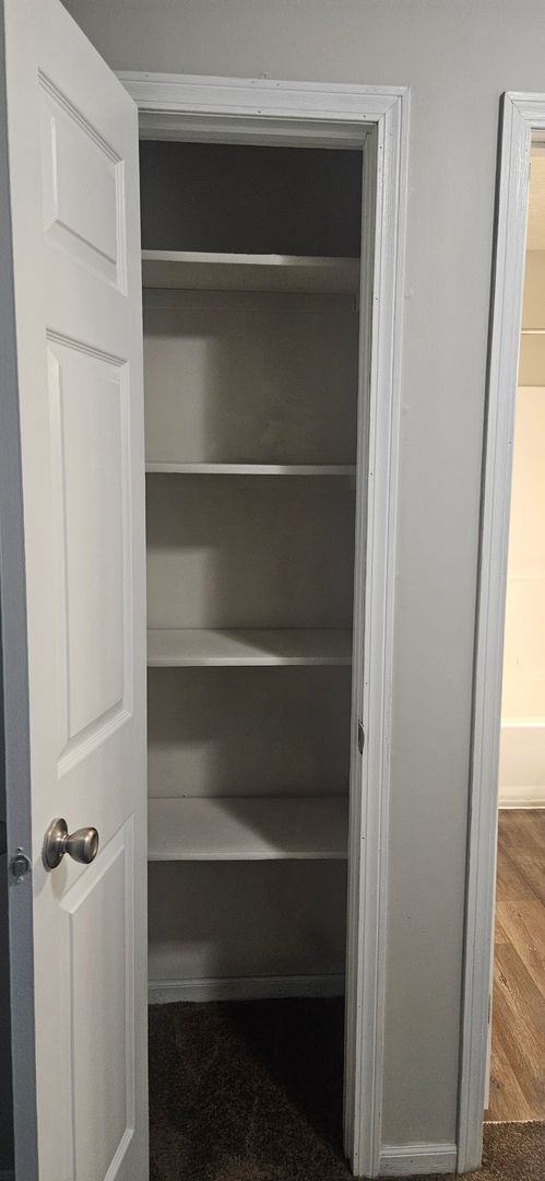 2 beds, 1 bath, 850 sqft, $1,120, Unit Apt. 312