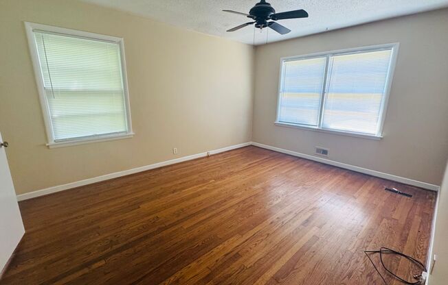 New For Rent in Center Point!