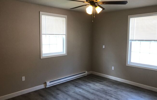 1 bed, 1 bath, 650 sqft, $925