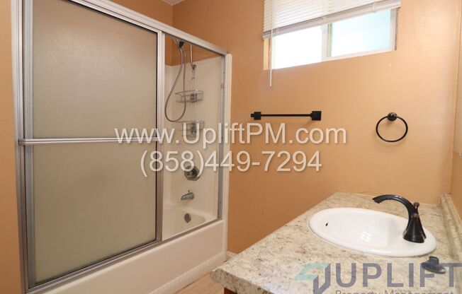 2 beds, 1 bath, $2,800