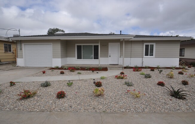 5 beds, 2 baths, $8,200