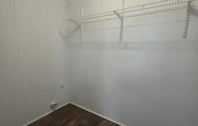42 DANIEL DR