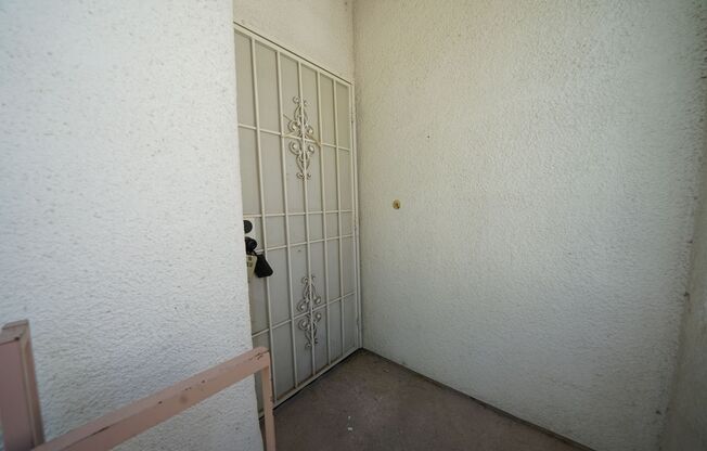 2 beds, 2 baths, $1,495, Unit Building 9