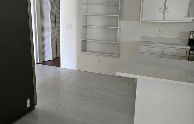 Spacious and newly renovated near Mercer University.