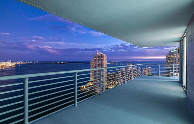 3 beds, 2 baths, 1,792 sqft, $7,599, Unit 335 S Biscayne Blvd # 41-09 (A11701883)