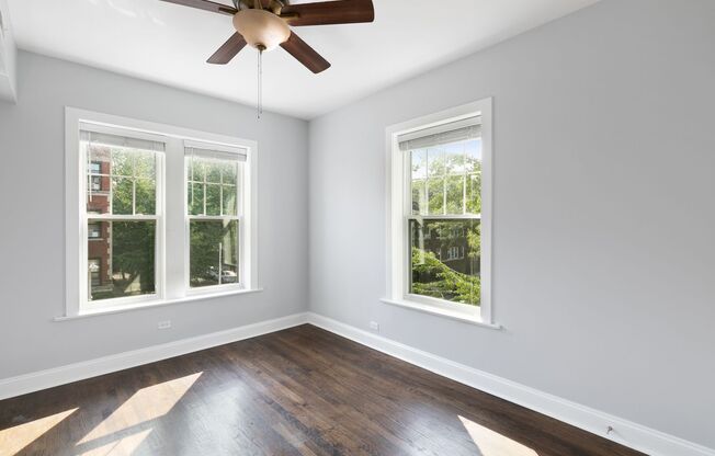 3 beds, 1 bath, 900 sqft, $2,750, Unit 6100-2nd floor