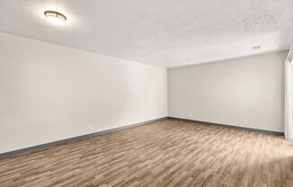 $500 OFF MOVE-IN COSTS!