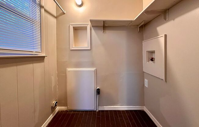 2 beds, 1 bath, $750