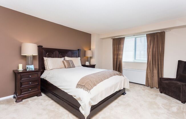 2 beds, 2 baths, 1,150 sqft, $1,848, Unit B-B1111