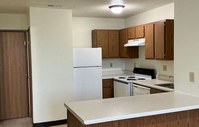 Studio, 1 bath, $950, Unit 804