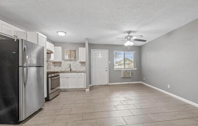 4811 Oakland Street - 8