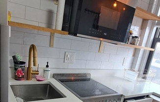 464 Commonwealth Ave.