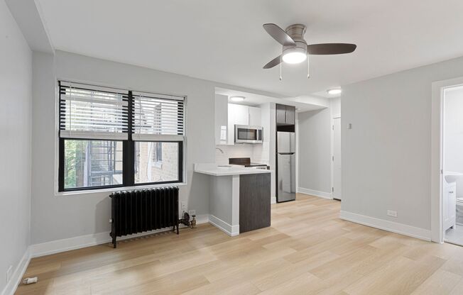 1 bed, 1 bath, 396 sqft, $1,800, Unit 5A