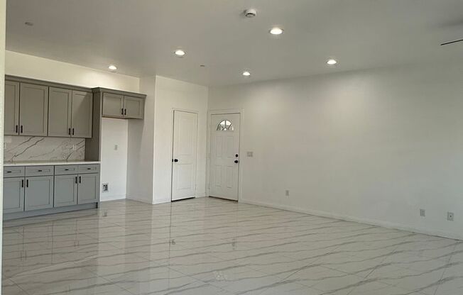 Arrow Apartments