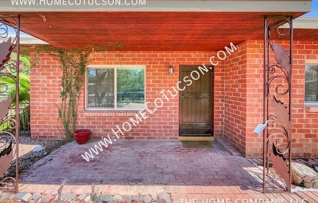 2702 N RICHEY BLVD