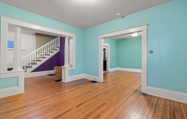 5726 N INTERSTATE HIGHWAY AVE