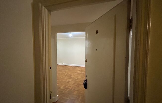 2146 Van Ness Avenue (028r)