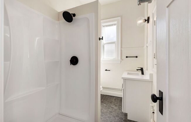 Studio, 1 bath, 477 sqft, $1,495, Unit 205