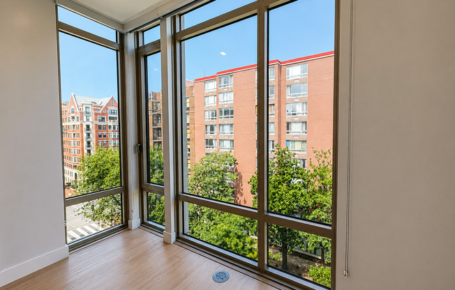 1 bed, 1 bath, 636 sqft, $2,995, Unit 602