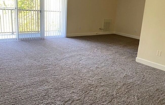 2 beds, 1.5 baths, 1,050 sqft, $1,900, Unit 3347 #201