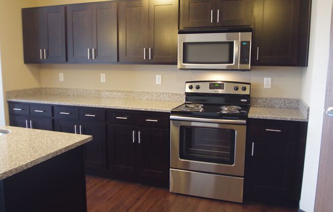 1 bed, 1 bath, 797 sqft, $1,525, Unit 5310