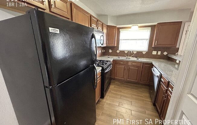 211 NATALEN AVE