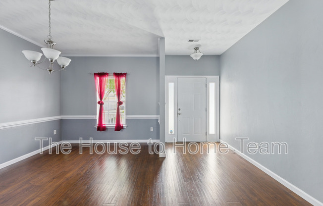 1023 SNEAD DR