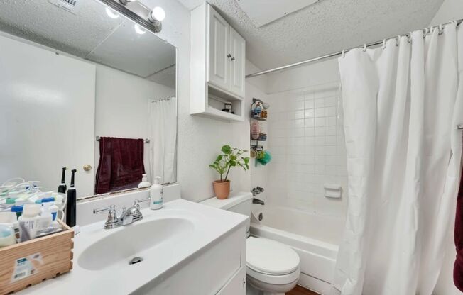 1 bed, 1 bath, $999, Unit # #B 108