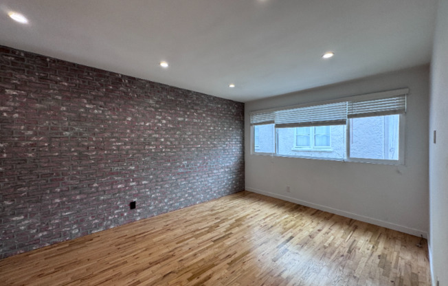 821 Westmount Dr.