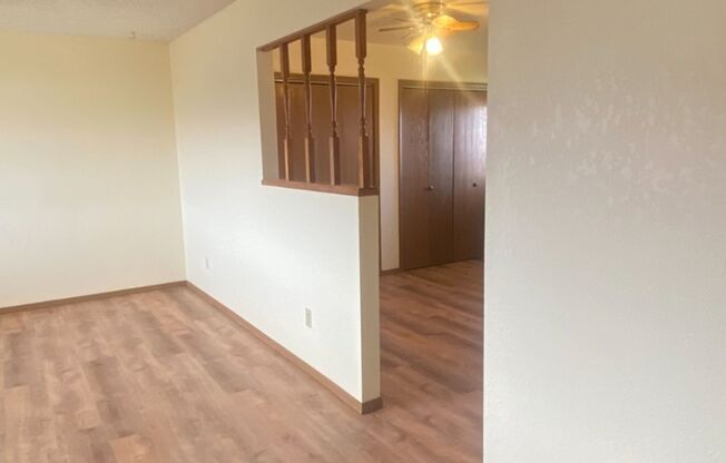 Bright & Roomy 2 Bedroom Apartment in Greeley - Available Now!