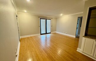 1 bed, 1 bath, $1,400, Unit #209