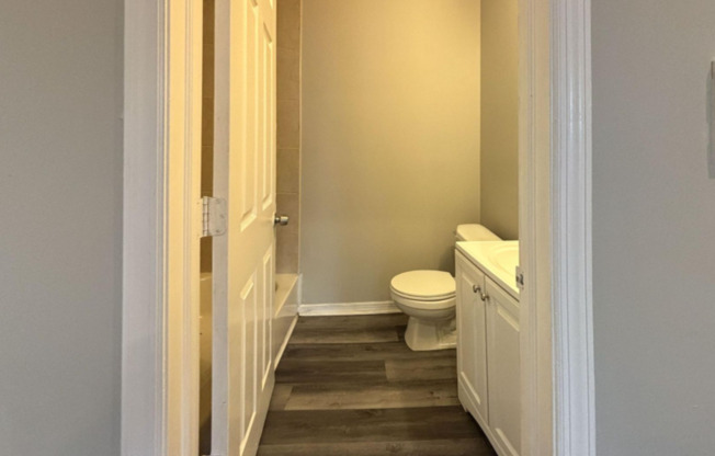 1701 N 20 ST