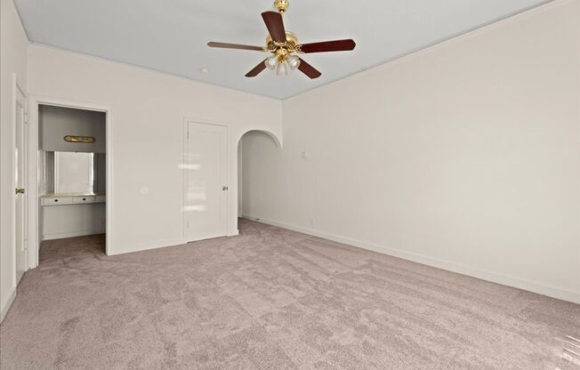 CM Lockwood Avenue (#815)
